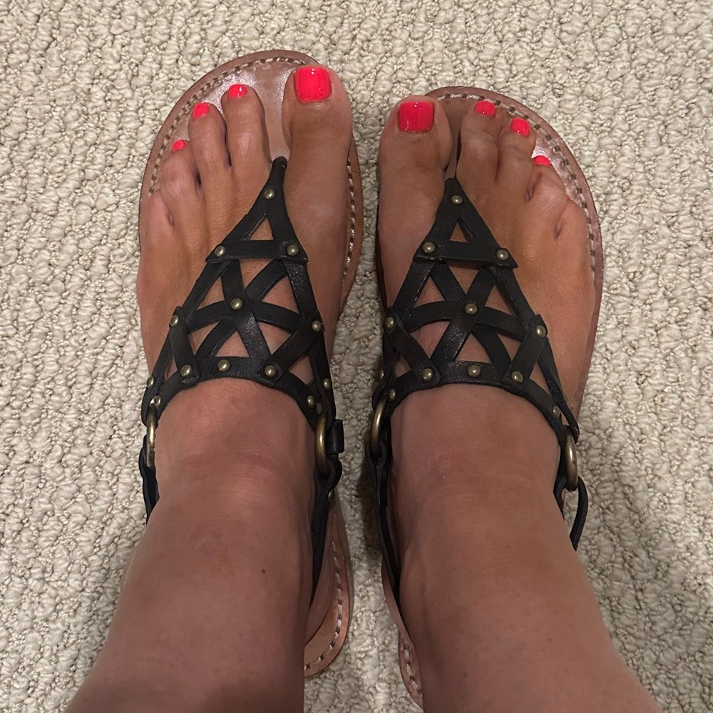 Michael Michael Kors Leather flat sandals